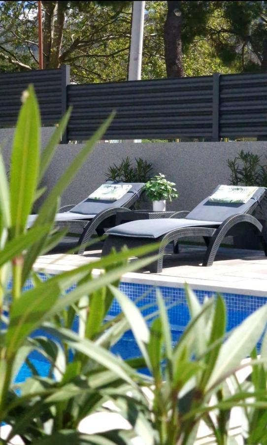 Villa Ema Kastela With Private Heated Pool Kültér fotó